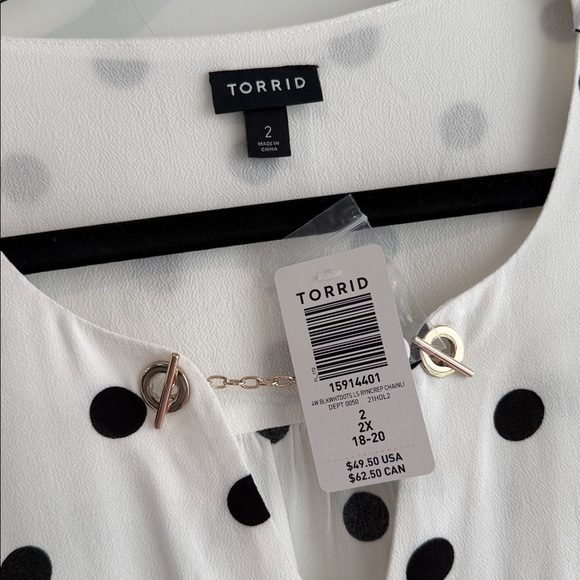 Torrid Black and White Polka Dot Blouse with Chain Detail - Picture 3 of 4